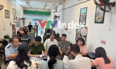 Lòng se điếu đựng trong thùng xốp có chữ lạ: Chủ quán Lòng Chát Hà Nội trả lời VTV lý do