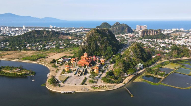 Ngôi chùa kỳ bí dưới chân Ngũ Hành Sơn nơi tôn trí xá lợi Phật