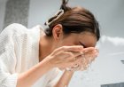 Rửa mặt bằng nước lạnh có giúp da sạch mụn?
