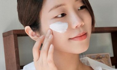 5 lọ kem chống nắng bình dân dành cho mọi độ tuổi, dùng thích đến mức phụ nữ 40+ cũng không thể bỏ qua