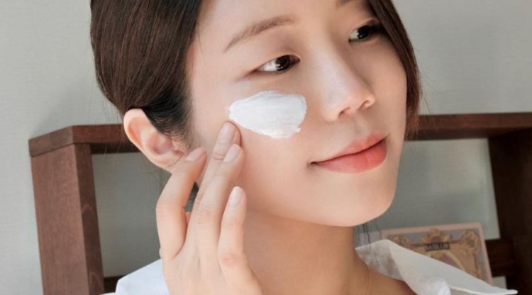 5 lọ kem chống nắng bình dân dành cho mọi độ tuổi, dùng thích đến mức phụ nữ 40+ cũng không thể bỏ qua