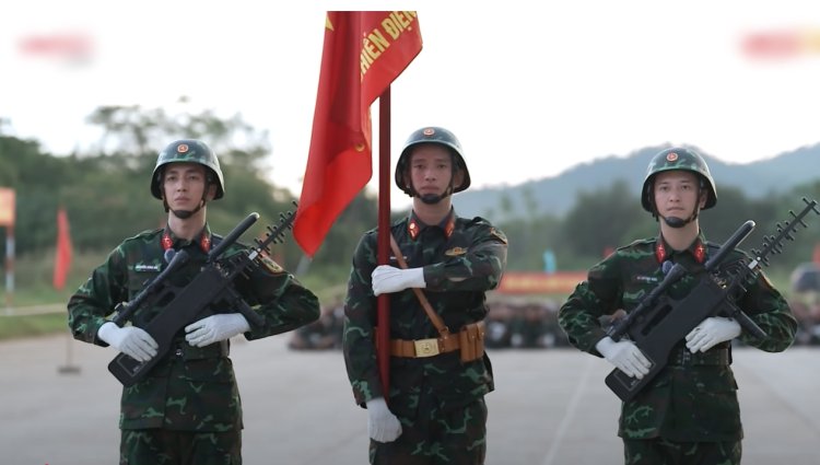 Thượng uý Lê Hoàng Hiệp chính thức xuất hiện ở Sao Nhập Ngũ, khung hình X3 sự đẹp trai hot nhất lúc này