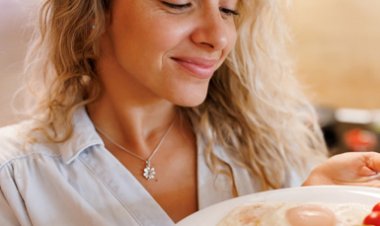 8 thói quen phổ biến đang bí mật làm tăng mỡ máu ở giới trẻ