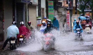 Ngày mai, miền Bắc và Hà Nội tiếp tục mưa to đến rất to
