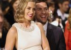Chuyện tình của John Krasinski và Emily Blunt: Luôn yêu nhau như thuở ban đầu