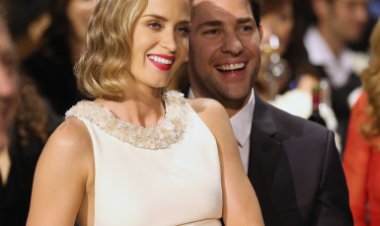 Chuyện tình của John Krasinski và Emily Blunt: Luôn yêu nhau như thuở ban đầu