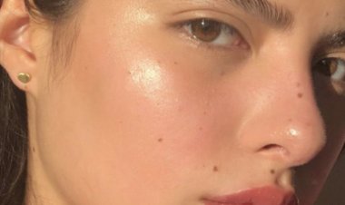 Làn da căng bóng, mượt ẩm khi bạn hiểu trọn vẹn về Hyaluronic Acid