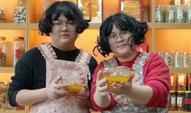 Cặp vợ chồng giống nhau đến mức bị nhầm là anh em sinh đôi