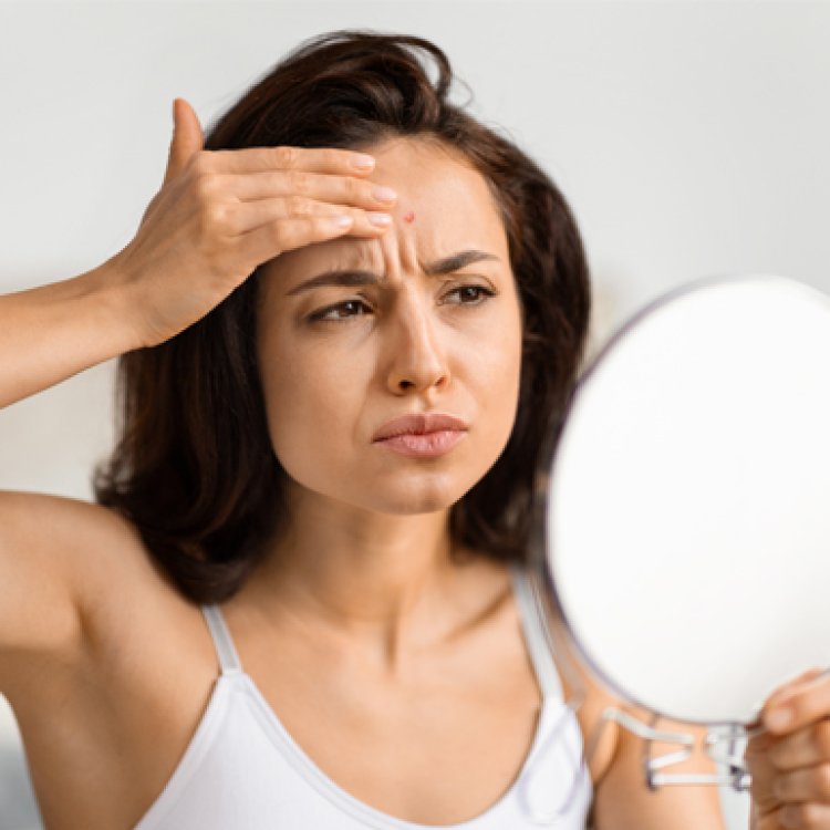 Những thực phẩm bạn nên ăn uống khi cảm thấy nóng trong người?